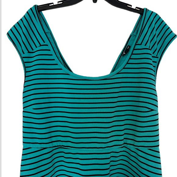 Torrid Black & Teal Textured Striped Skater Dress size 3 Cross Back Open - Picture 12 of 15